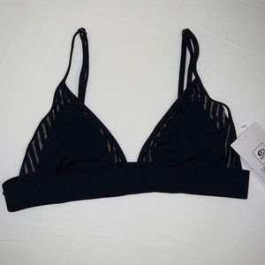 Brand new RIPCURL bikini top